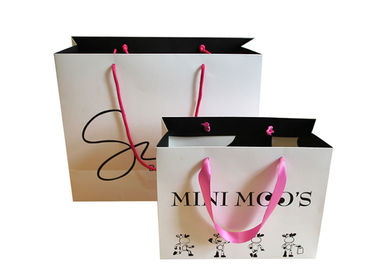 comprar Sacos de compras de papel elegantes Matt/manipulação de superfície laminação lustrosa Fabricação em linha