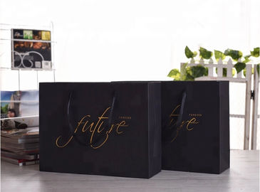 Sacos de papel feitos sob encomenda do tamanho da impressão UV, sacos de papel comerciais para a promoção da empresa fornecedor