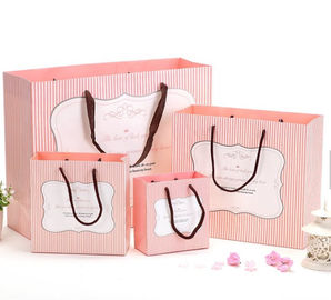 Costume bonito material impresso do papel de arte dos sacos de papel algum tamanho disponível fornecedor