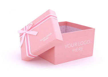comprar Caixa quadrada do presente do rosa da forma, material de empacotamento do cartão das caixas do logotipo Fabricação em linha