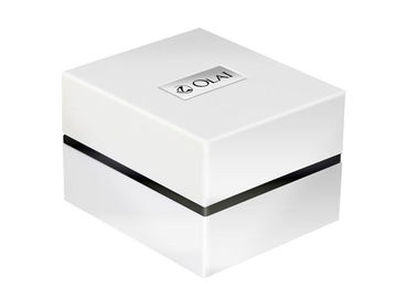 Tamanho de empacotamento 9,5 x 11 x 7.6cm do material plástico das caixas do presente luxuoso colorido para o relógio fornecedor