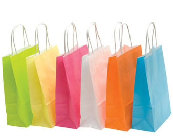 comprar Sacos de papel coloridos recicláveis de Kraft, sacos de papel feitos sob encomenda de Brown para armazéns Fabricação em linha