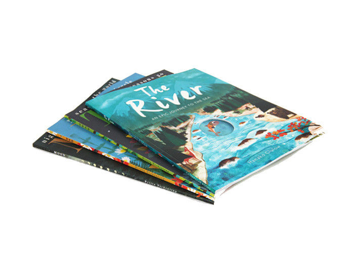 O livro de crianças da tampa macia que imprime o filme de Matt/laminação internos de papel de Matt fornecedor